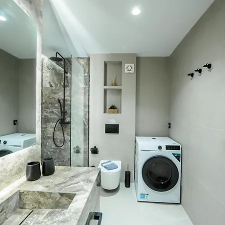 Sun Petradi Loft